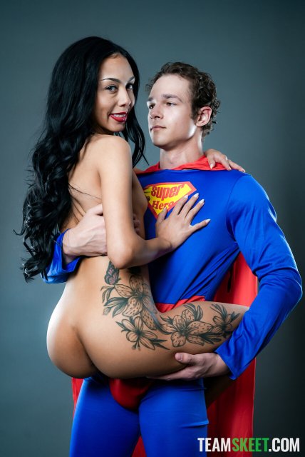 EBony petite Bianca Bangs fucked by Superman