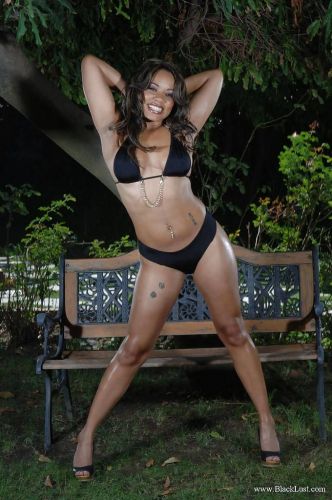 Ebony Bonita Butterfly playing dildo