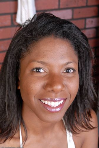 Adorable ebony babe Caren Caan