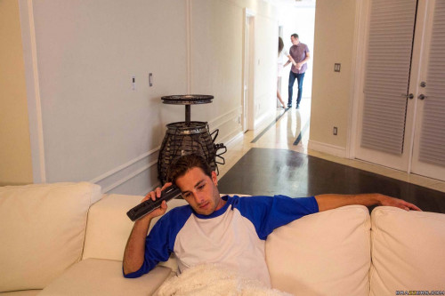 Cassidy Banks double penetration