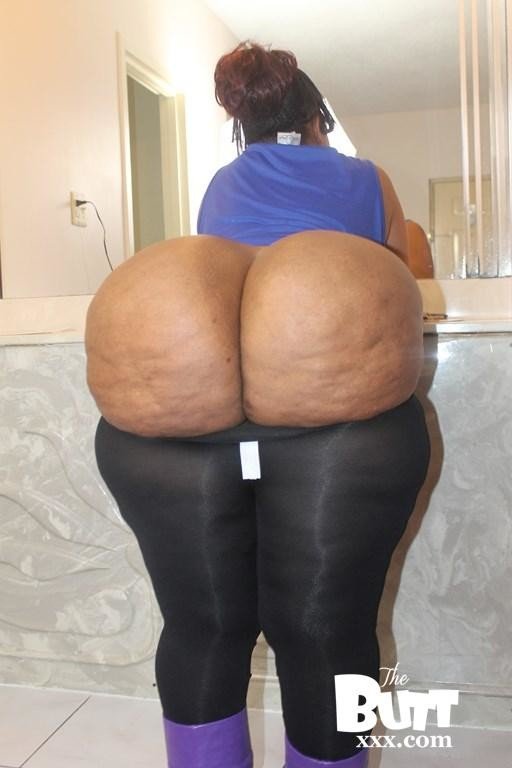 Black bootylisious BBW Christina Wilson