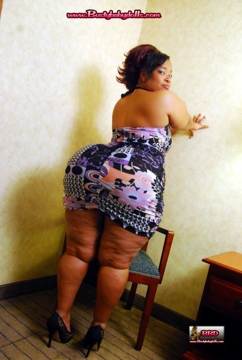 Black BBW Christina Wilson exposing her giant ass