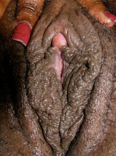 Chyna White pussy close-up