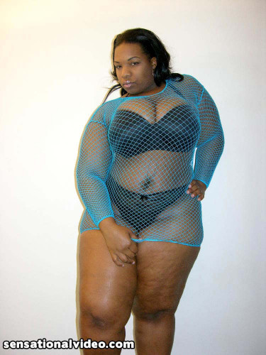 Ebony BBW Crystal Clear spreading legs