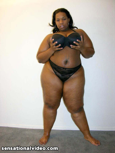 Ebony BBW Crystal Clear spreading legs