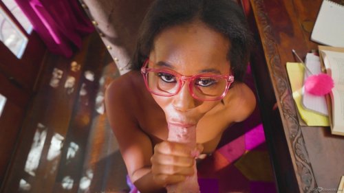 Ebony Destiny Marshall sucking white cock