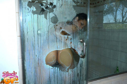 Diamond Banks taking hot shower