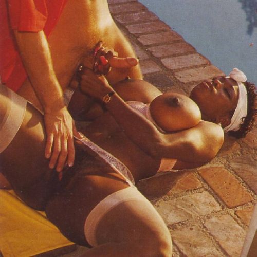 Ebony Ayes getting cum on her tits