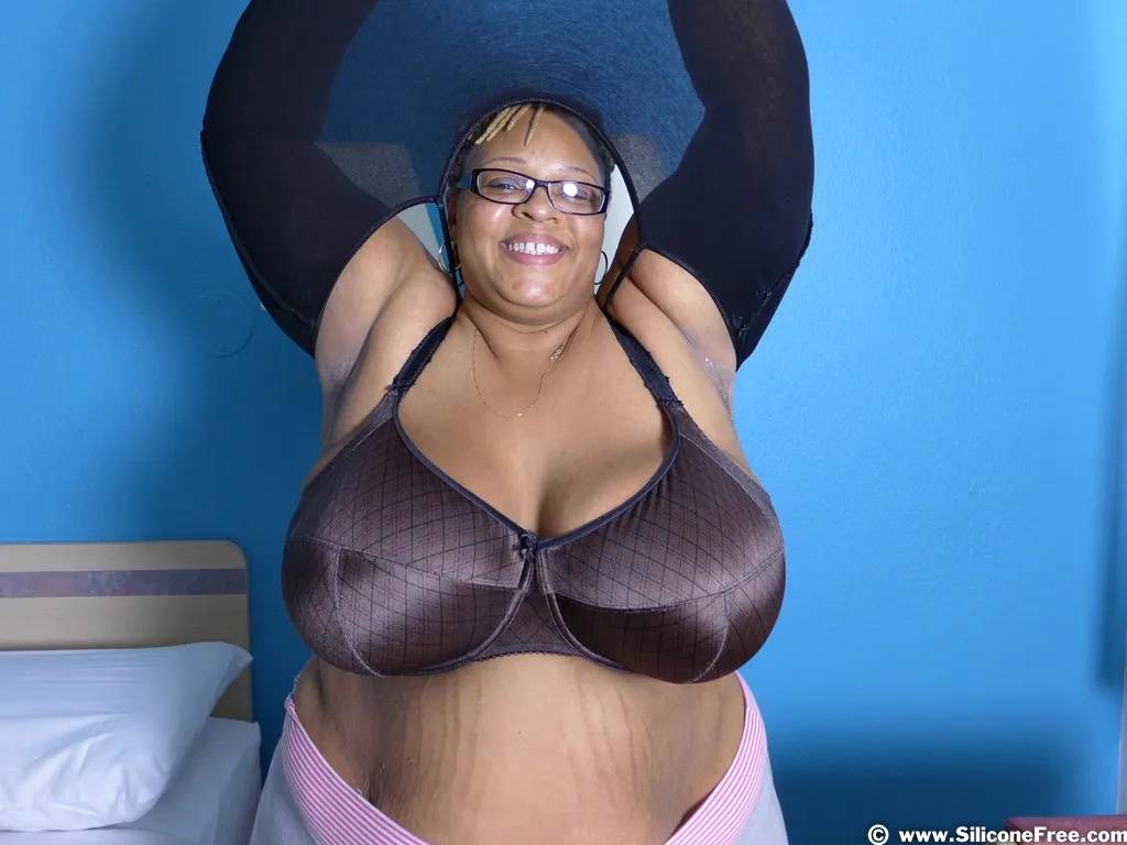 Ella Titzgerald massive black tits