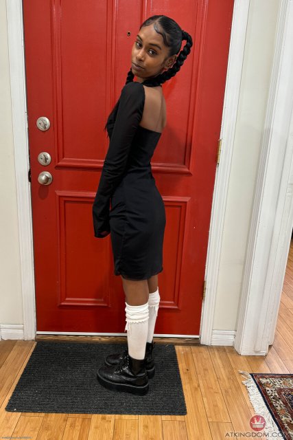 Black Indian girl Fae Love spreading legs