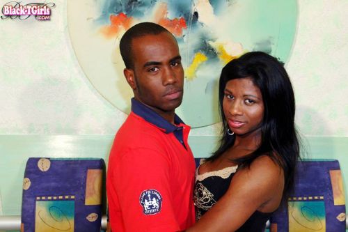 Ebony slut Gracy Ohara enjoying black cock