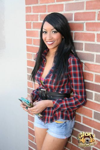 Ebony Jazmin Ryder glory hole