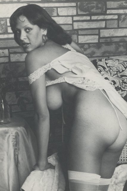 Kinky ebony Kellie Stewart exposing big boobs