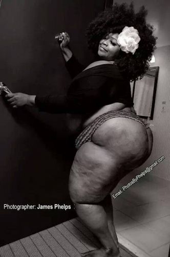 Ebony mature BBW Kristy Love posing nude