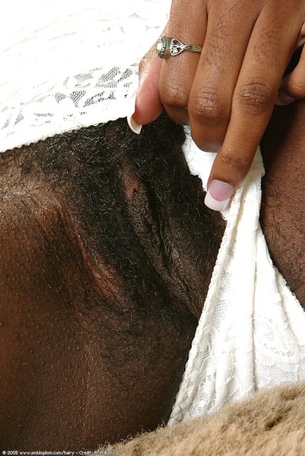 Black beautiful diva Liyah spreading legs