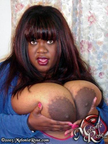 Busty ebony BBW Melonie Rose