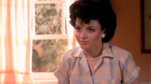 Stunning Michelle Maren sucking white cock