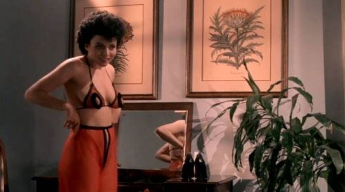 Stunning Michelle Maren sucking white cock