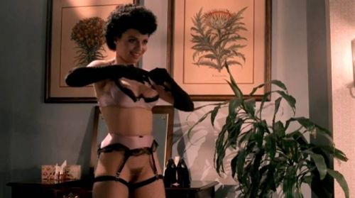 Stunning Michelle Maren sucking white cock