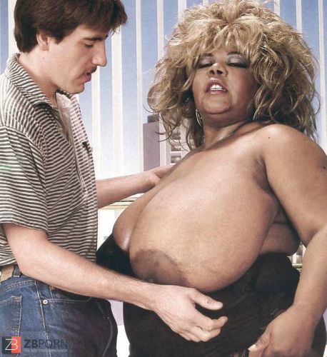 Black busty BBW Miss Twin Towers getting cum