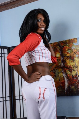 Black porn star Montana Starr