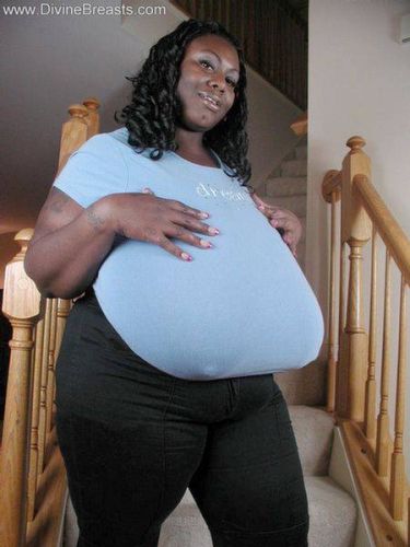 Mz Diva huge black boobs