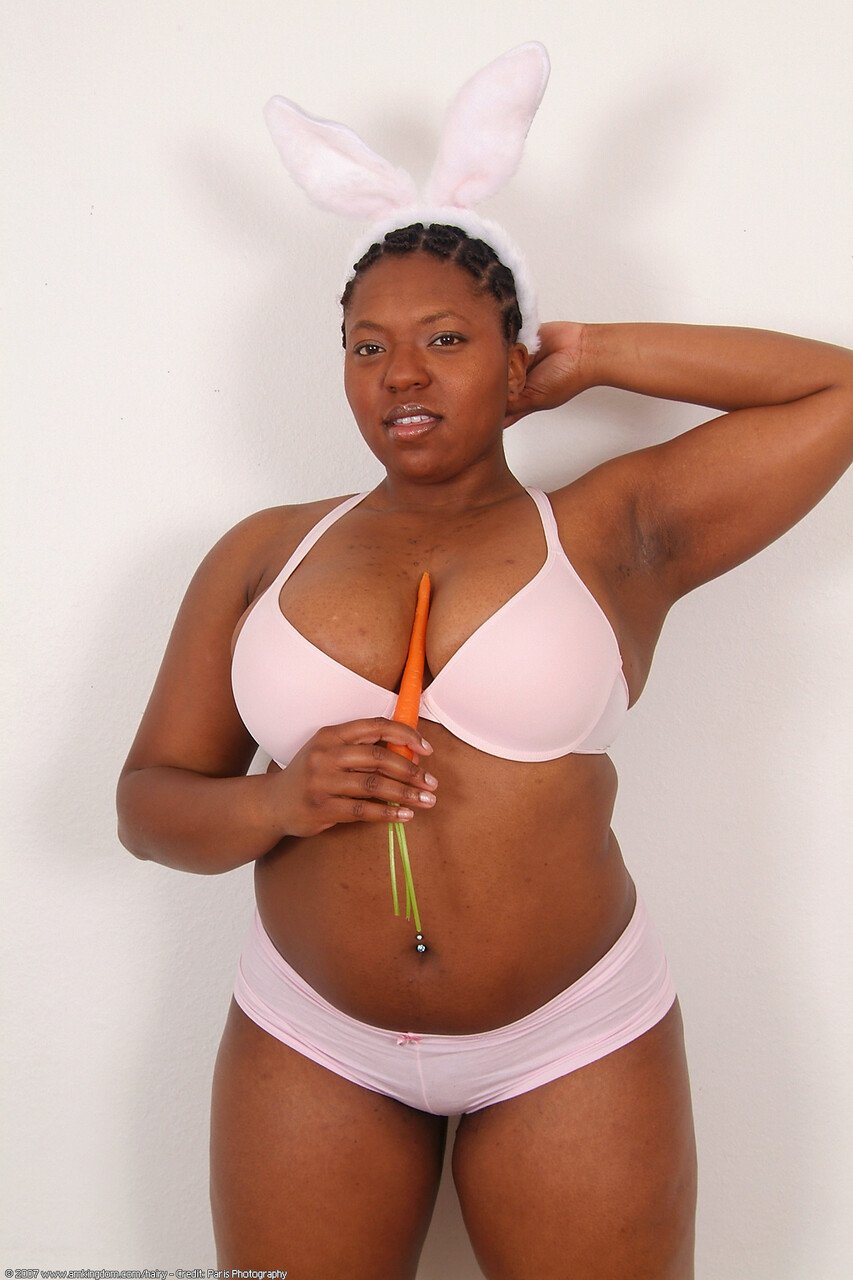 Black hairy BBW model Nyla Pom posing nude