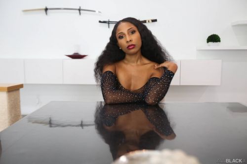 Ebony Olivia Jayy enjoying huge black dick