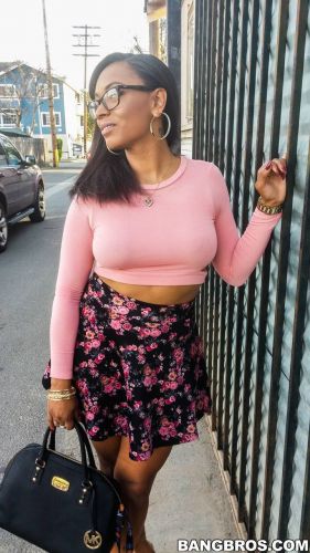 Ebony Porsha Carrera getting fucked