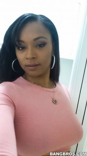 Ebony Porsha Carrera getting fucked