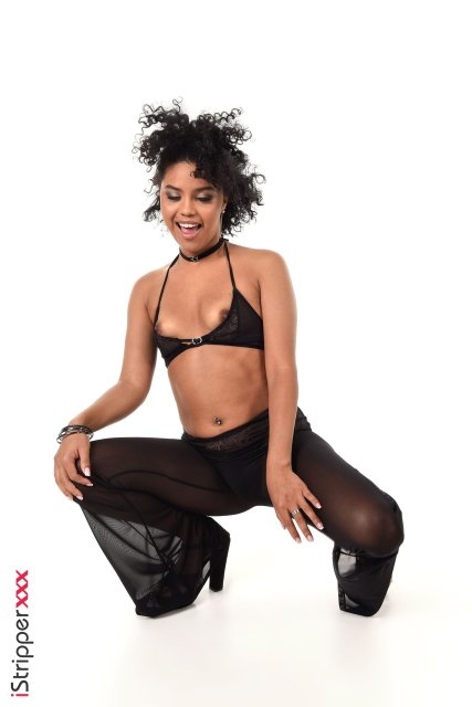 Selva Lapiedra teases with her vibrator