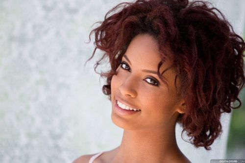 Adorable beauty Spencer Bliss