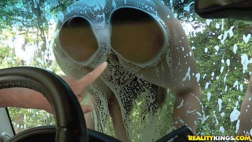 Stacie Lane wild ride in interracial threesome