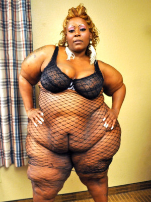 Supreme Diva, black classic SBBW porn actress, nude model, and webcam BBBW