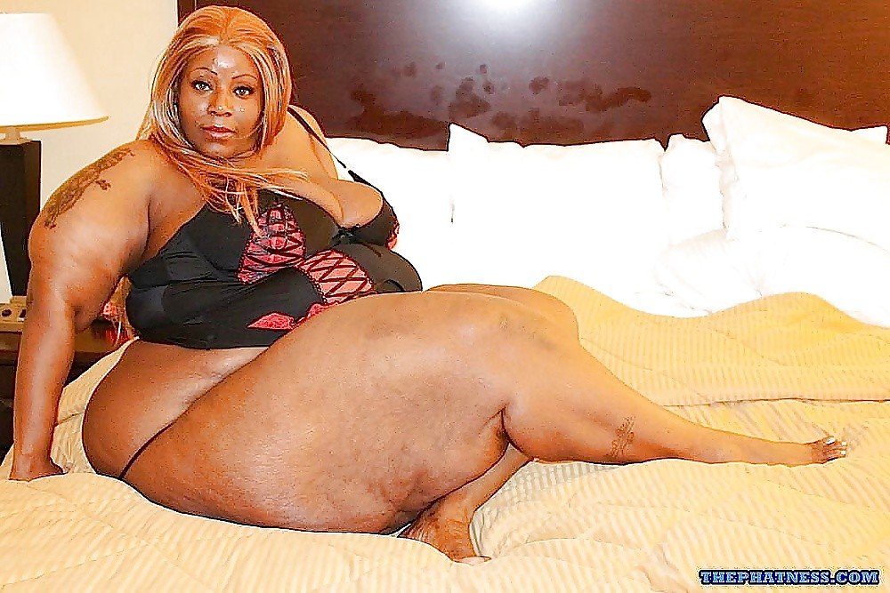 Black big ass BBW Supreme Diva posing nude