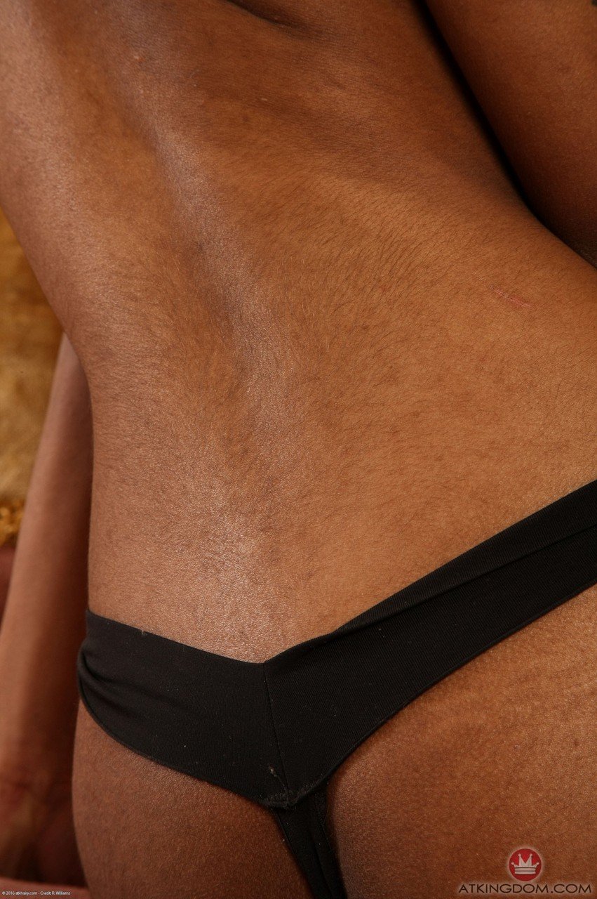 Black Yvette spreading her hairy twat